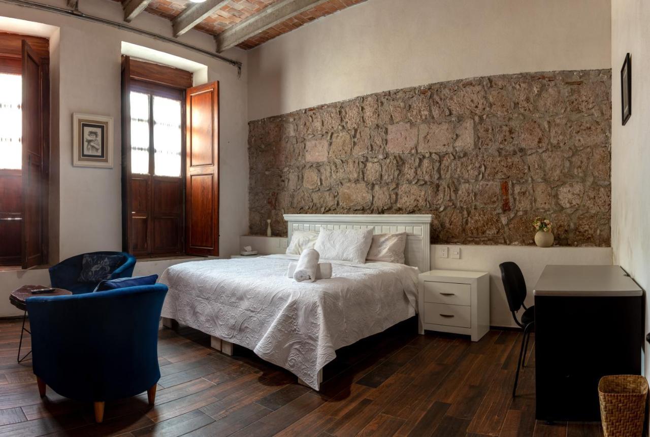 Casa De Los Remedios Морелия Экстерьер фото
