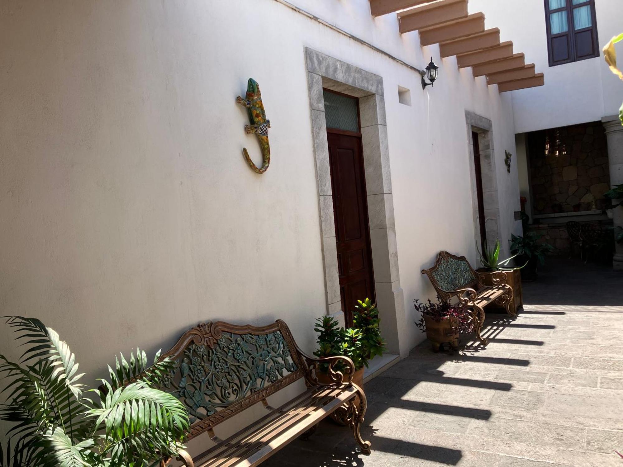 Casa De Los Remedios Морелия Экстерьер фото
